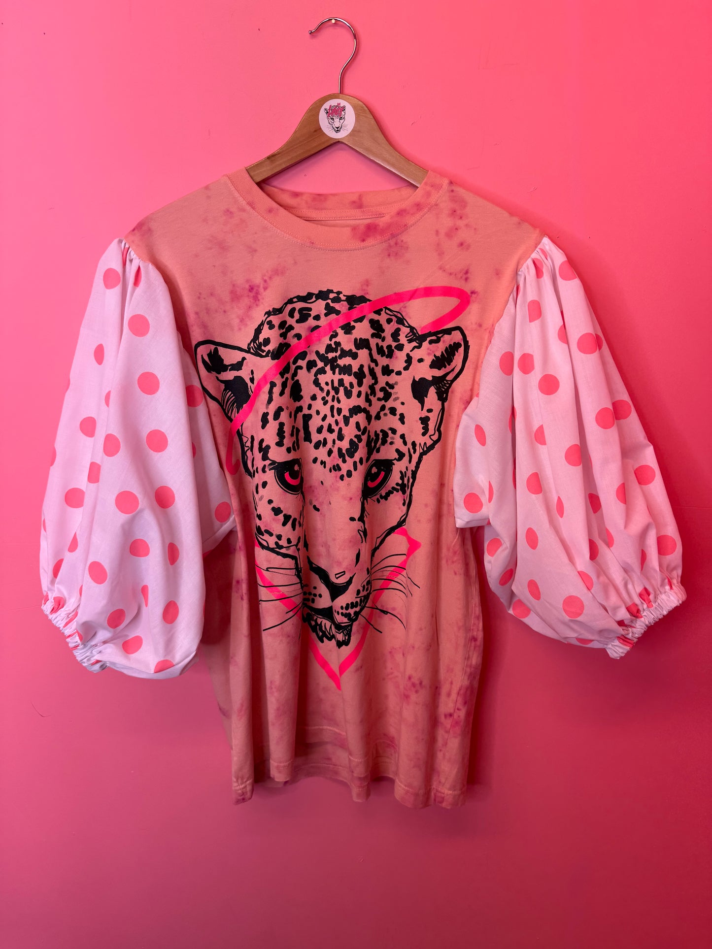 Peach and pink leopard puff