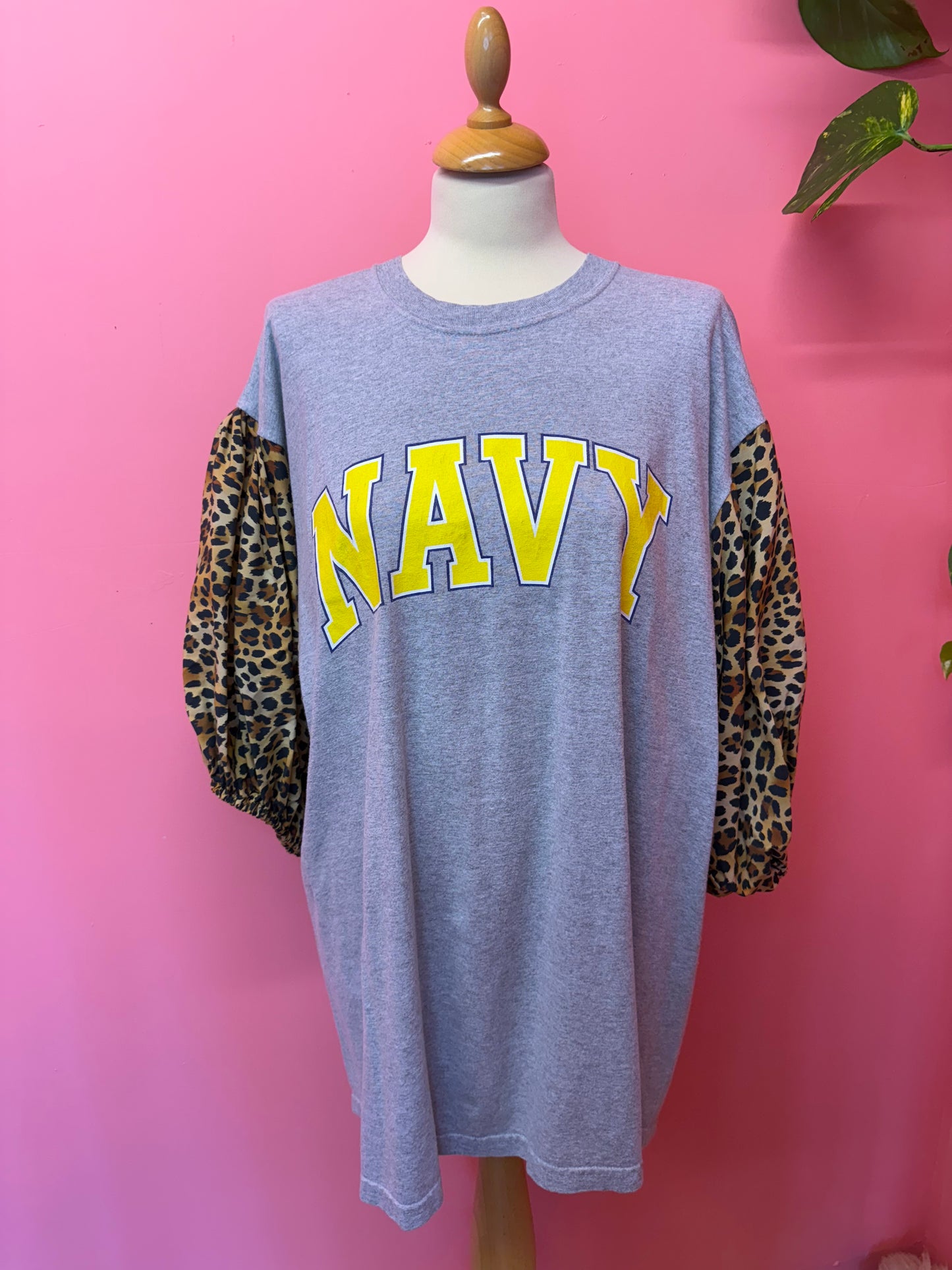 Vintage navy puff