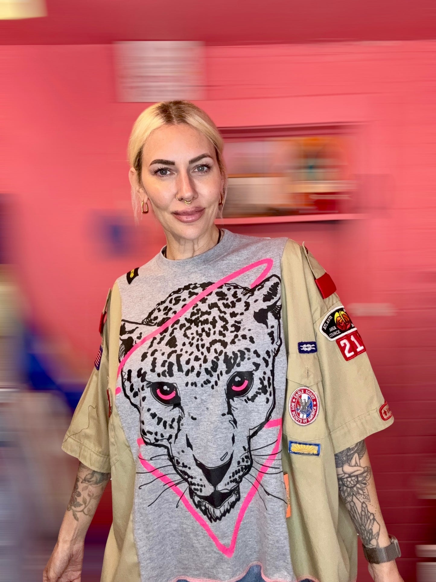 Lazy leopard scout top