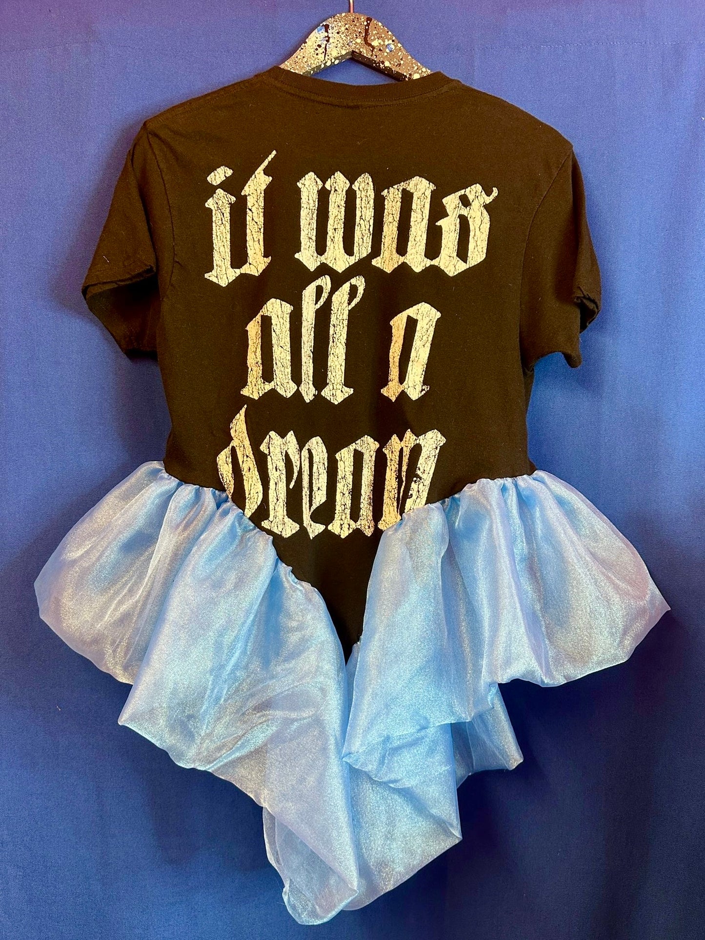 BIGGY blue frill me up