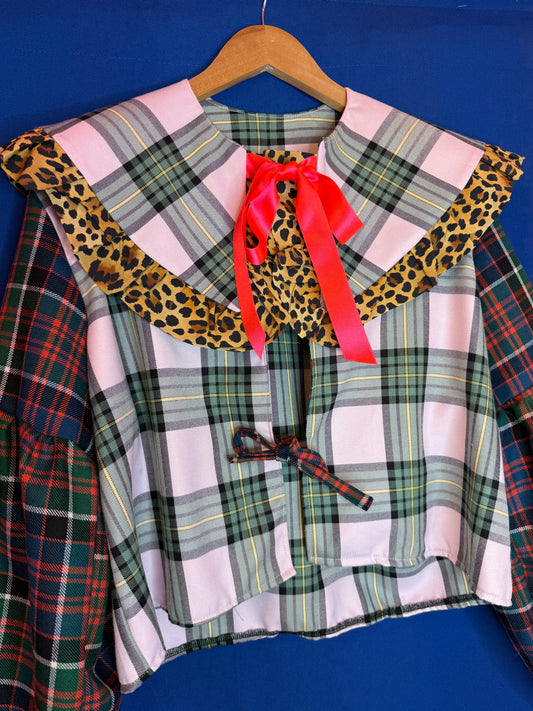 Tartan reversible collar