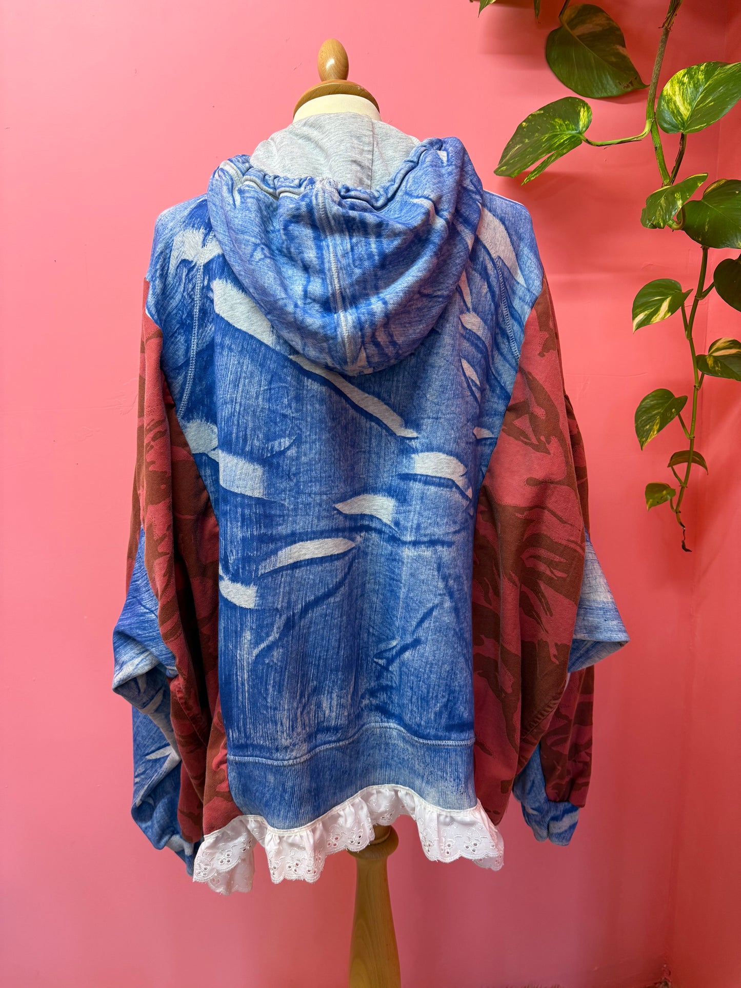 Champion work & play