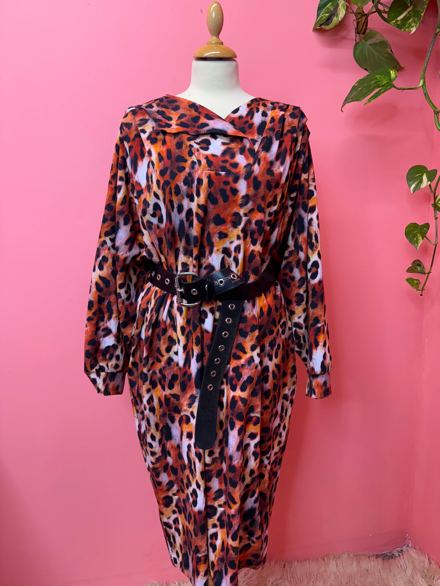 Eighty Dress