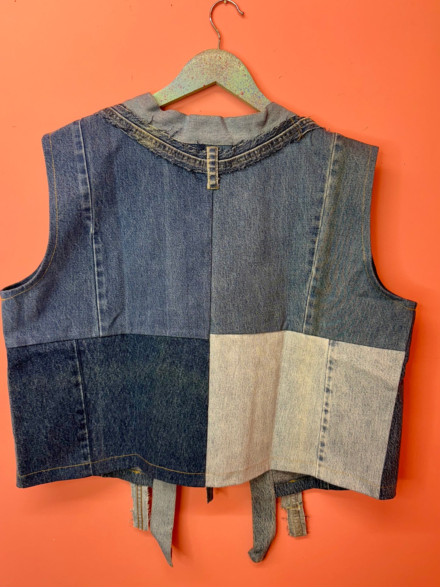 Skedaddle denim vest