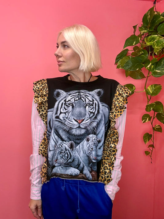 Tiger frill lazy