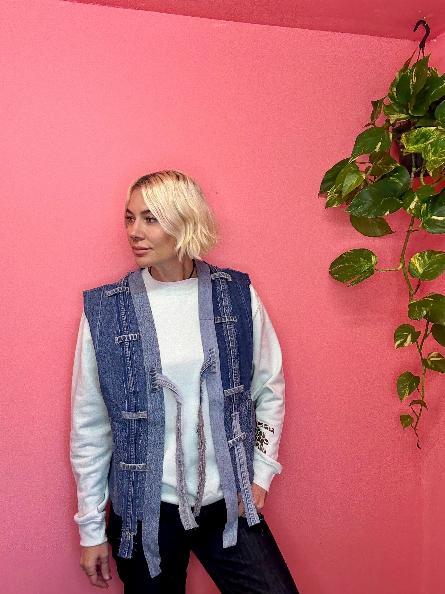 Skedaddle denim vest