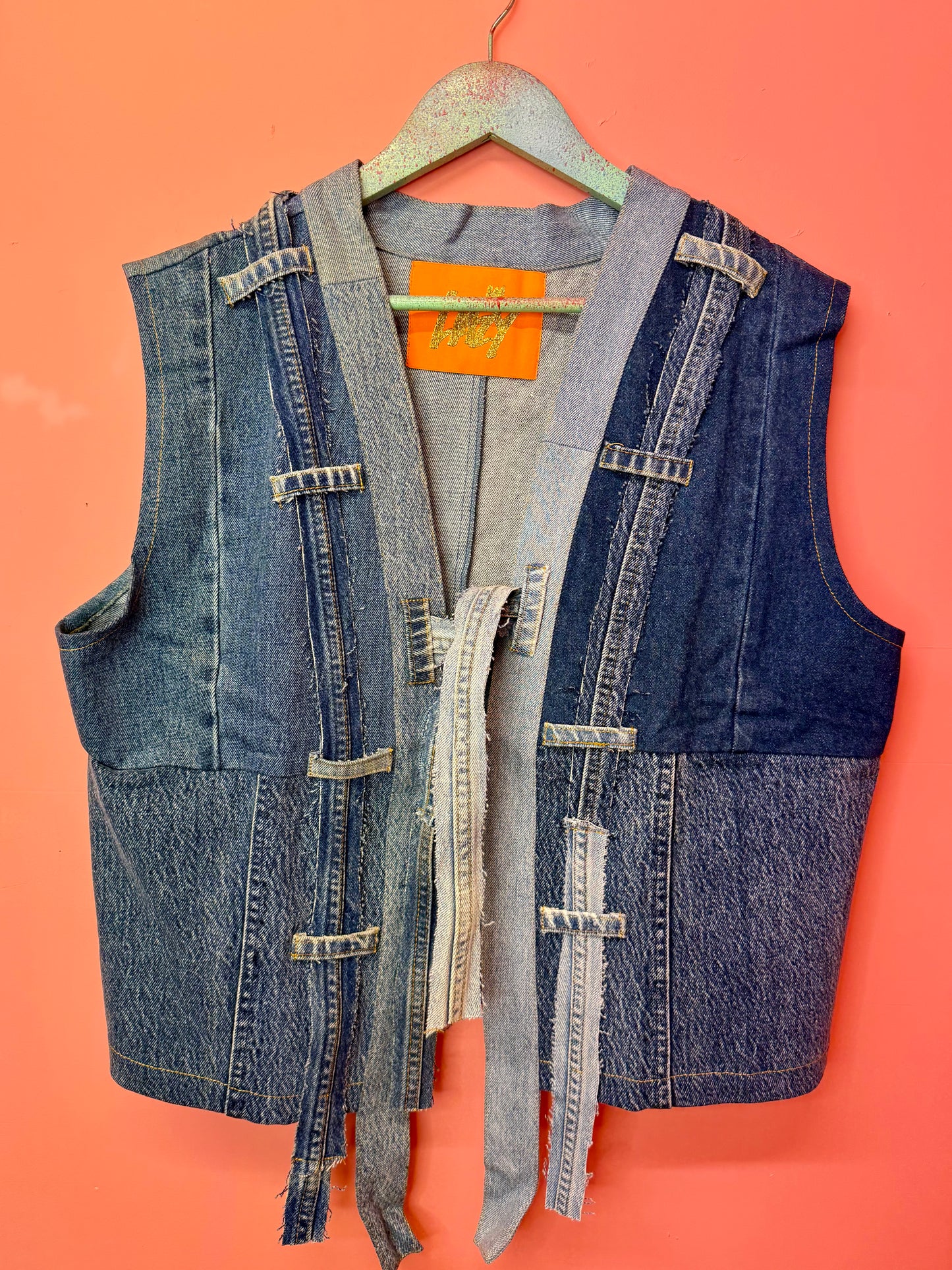Skedaddle denim vest