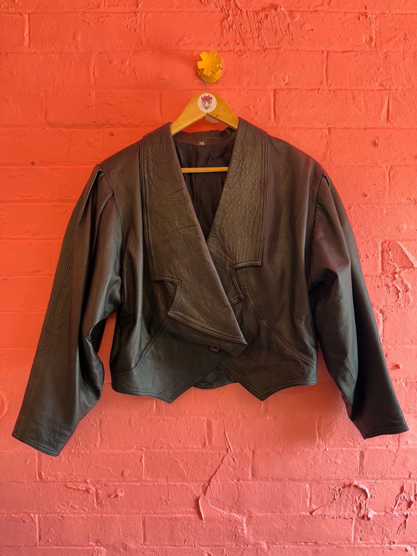Cropped leather jacket